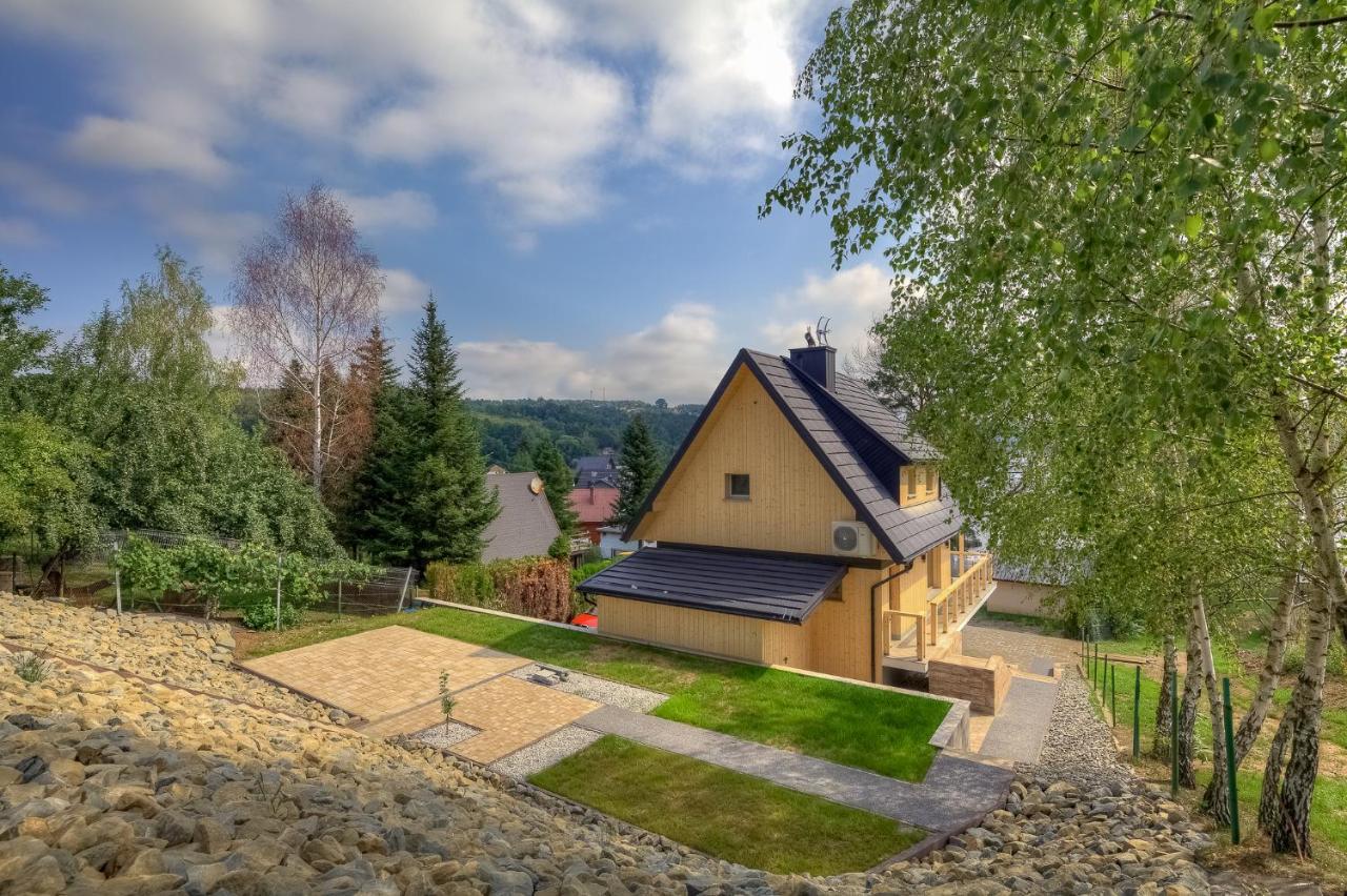 Znamirowickachata Sauna Jacuzzi Spa Znamirowice Exterior photo